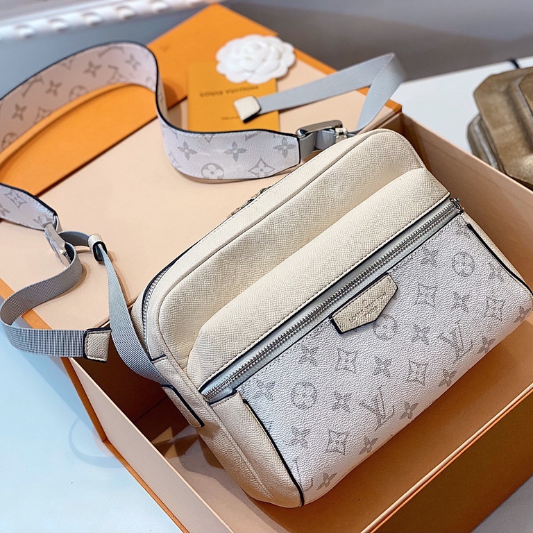 Túi đeo ☀ Like Authentic ☀ Túi đeo chéo Louis Vuitton vân Monogram Like Authentic fullbox [ 83TC ]