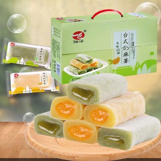 1 HỘP MOCHI DÀI SẴN 3 VỊ (XOÀI + MATCHA + PHỦ DỪA )  800GAM