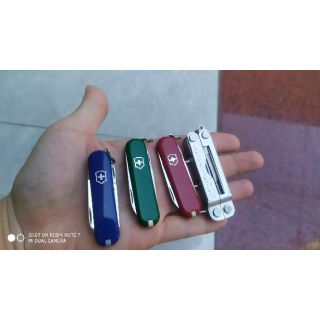 Dụng cụ đa năng Victorinox Classic SD