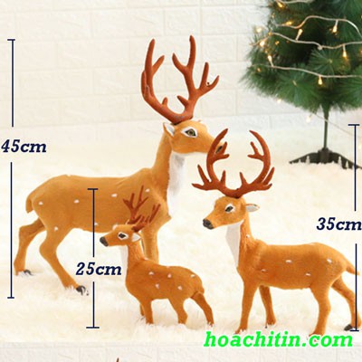 Tuần Lộc Để Chân Cây Thông Trang Trí Noel Giáng Sinh