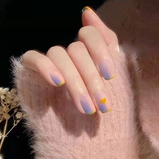 Hộp 24 Móng Tay Giả Trang Trí Nail R351-R400