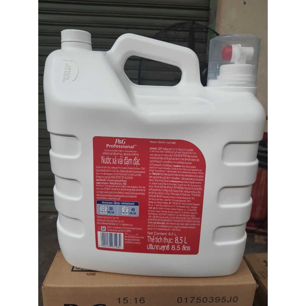 Nước xả vải Downy Chuyên dụng Đam mê (Đỏ) Can khổng lồ 8.5L