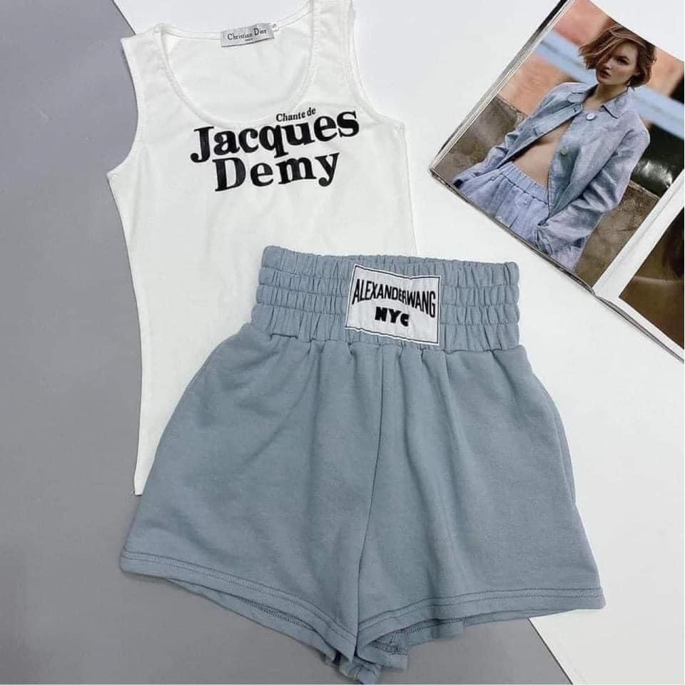 Set áo trắng kèm quần short xanh dương cotton siêu mát | BigBuy360 - bigbuy360.vn