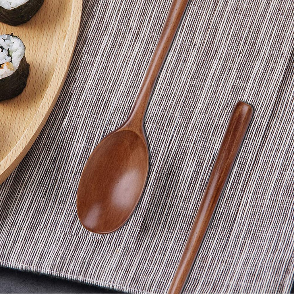 Thìa gỗ cán dài tiện lợi cho nhà bếp