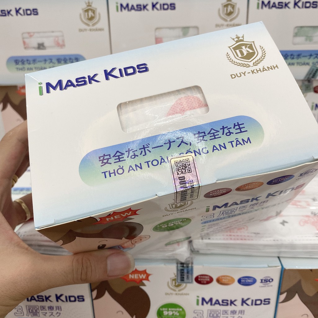 Khẩu trang y tế trẻ em cao cấp 4 lớp kháng khuẩn cho bé hộp 50 cái Duy Khánh