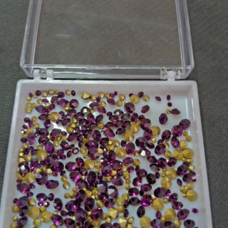 Phụ kiện nail đá móng chân nhọn mix