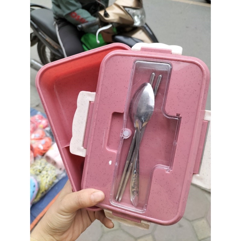 [SALE SỐC] Hộp Cơm Lúa Mạch 3 Ngăn (Tặng Kèm Thìa Đũa)