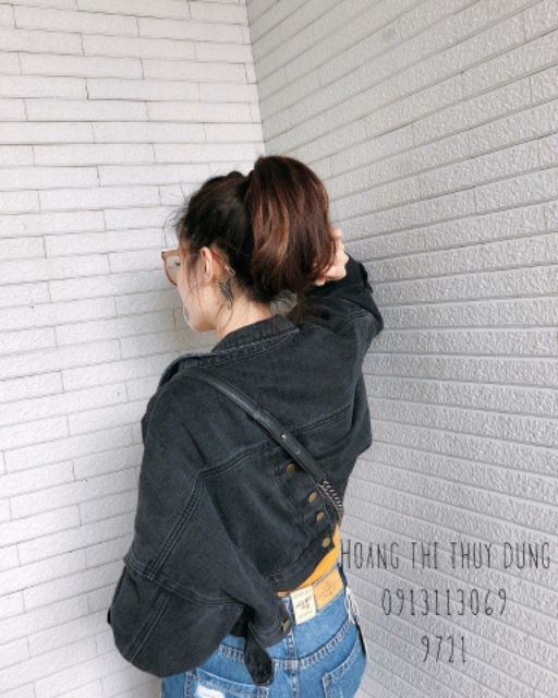 Áo khoác jean nữ kiểu tay rộng cúc sau D893