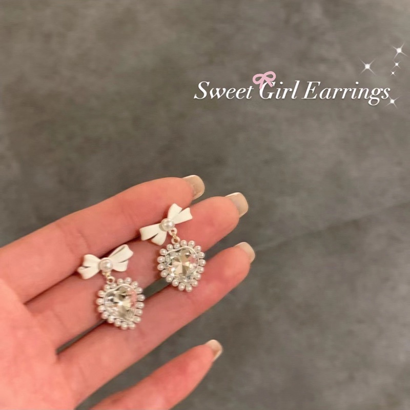 Bông Tai Năm 2022 Hình Trái Tim Nơ Xinh Xắn Sang Trọng