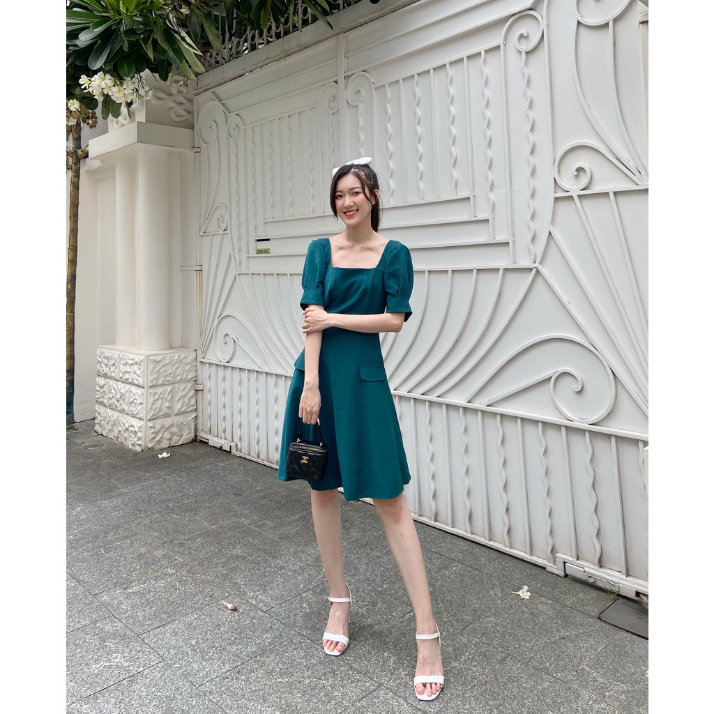 Đầm Dáng Suông, Tay Ngắn, Cách Điệu, Tay Bèo, Có Hai Túi, Khóa Kéo Sau, Màu Xanh - Lovadova 22D04C003