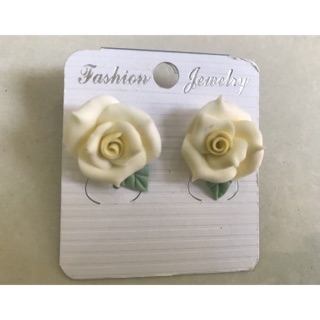 Hoa tai hoa hồng Ivory đất sét #hoa Hồng #hoa tai