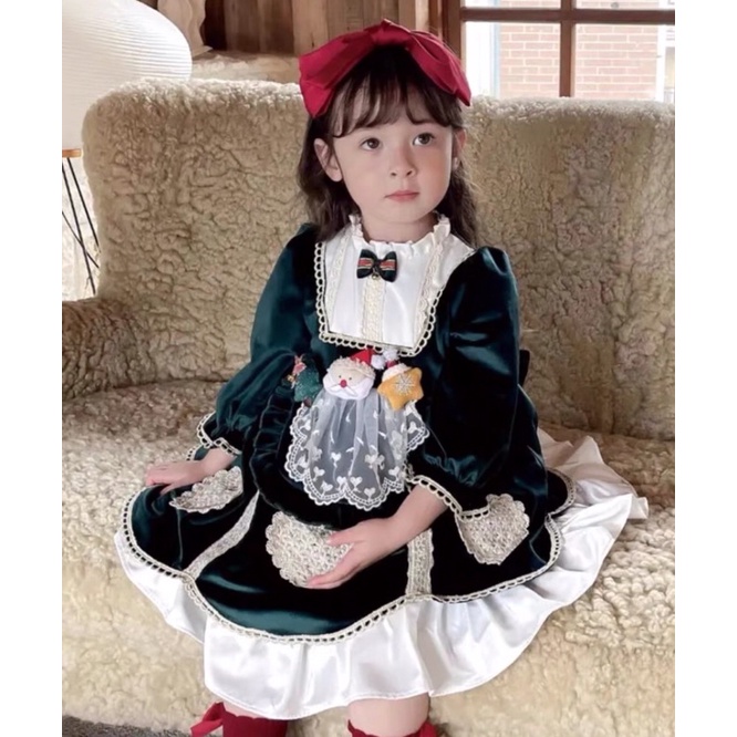 ĐẦM NOEL NHƯNG XANH