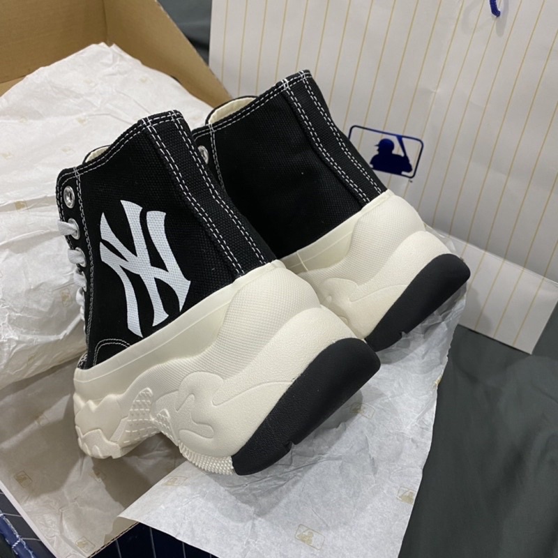 GIÀY M.LB CHUNKY WHITE BLACK 1:1 SC