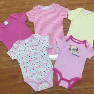 Coombo 1 sét  = 5 bộ body chíp cho bé