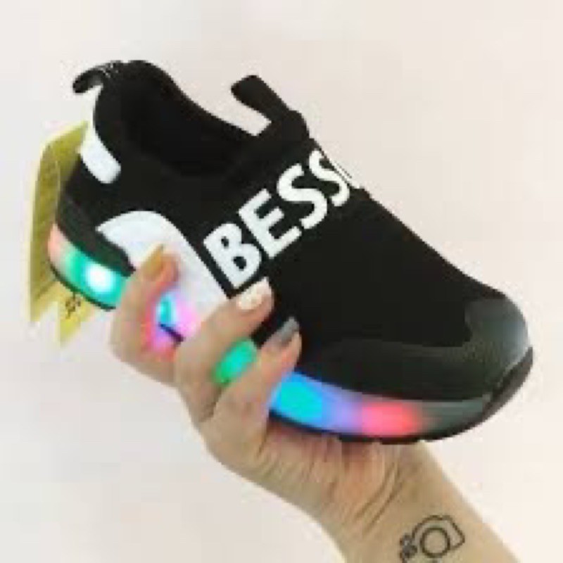 Giày đèn led Besson Joujou
