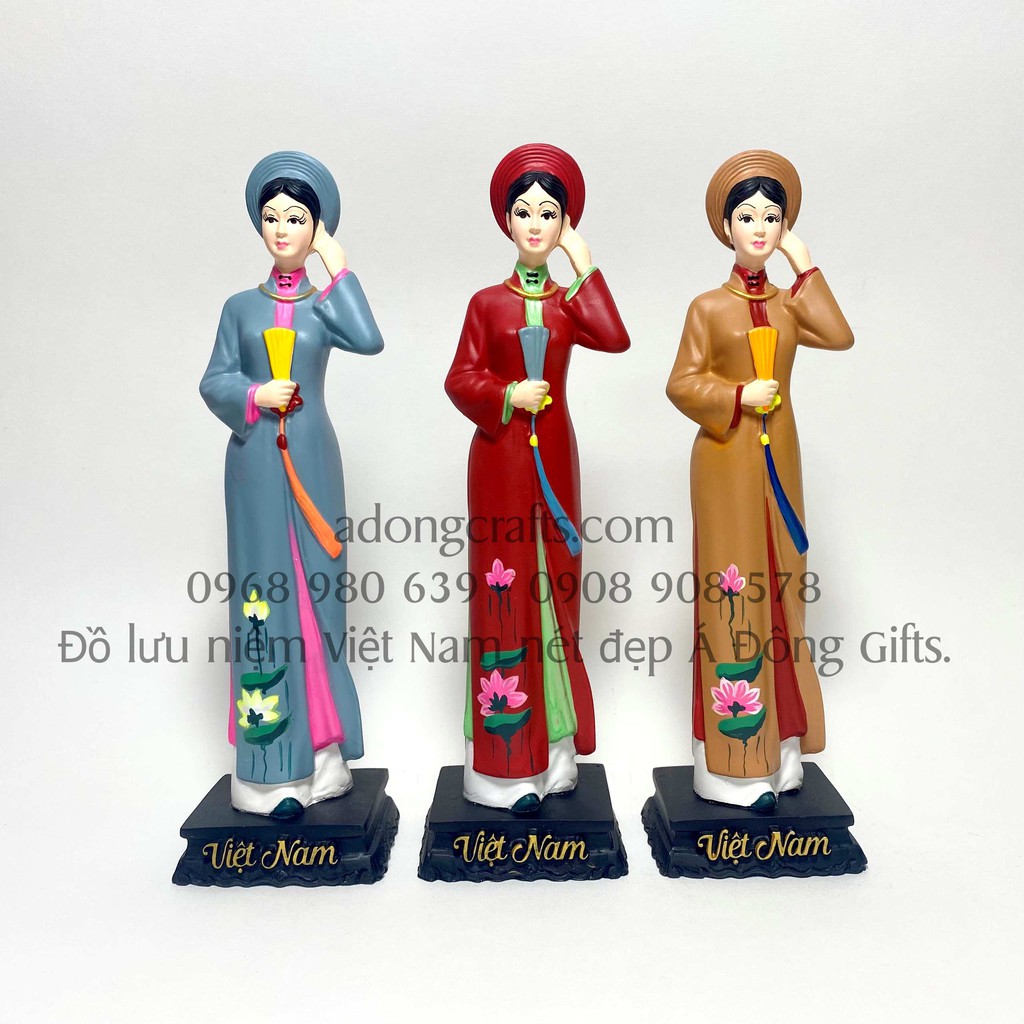 Tượng cô gái miền Trung mặc áo dài, đội khăn đóng, cầm quạt , làm trang trí quà tặng