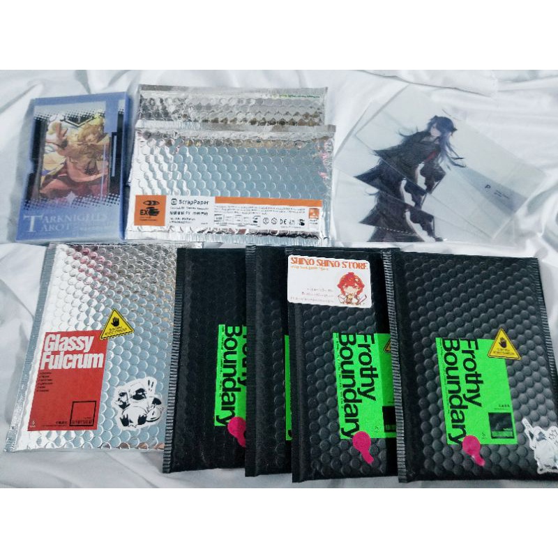 Sản phẩm bưu thiếp Arknights tổng hợp