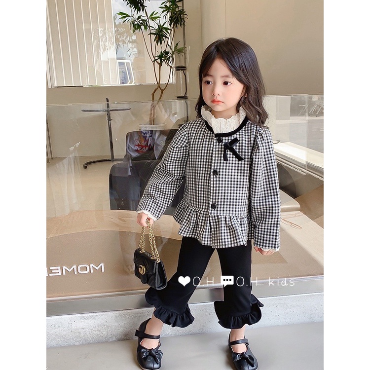 Bộ quần áo sơ mi cổ bèo cho bé gái K079