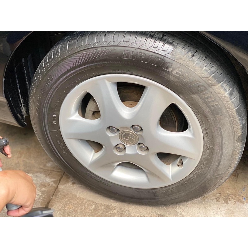 Dung dịch bóng vỏ xe