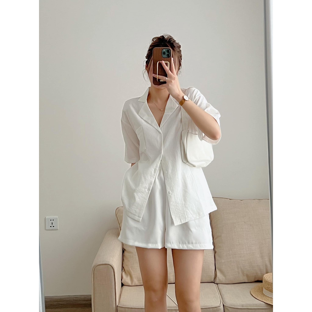 Áo sơ mi nữ cổ vest cộc tay trơn 2 size basic nhiều màu chất thích dễ phối đồ. Sơ mi cổ vest sang trọng kiểu dáng đẹp.