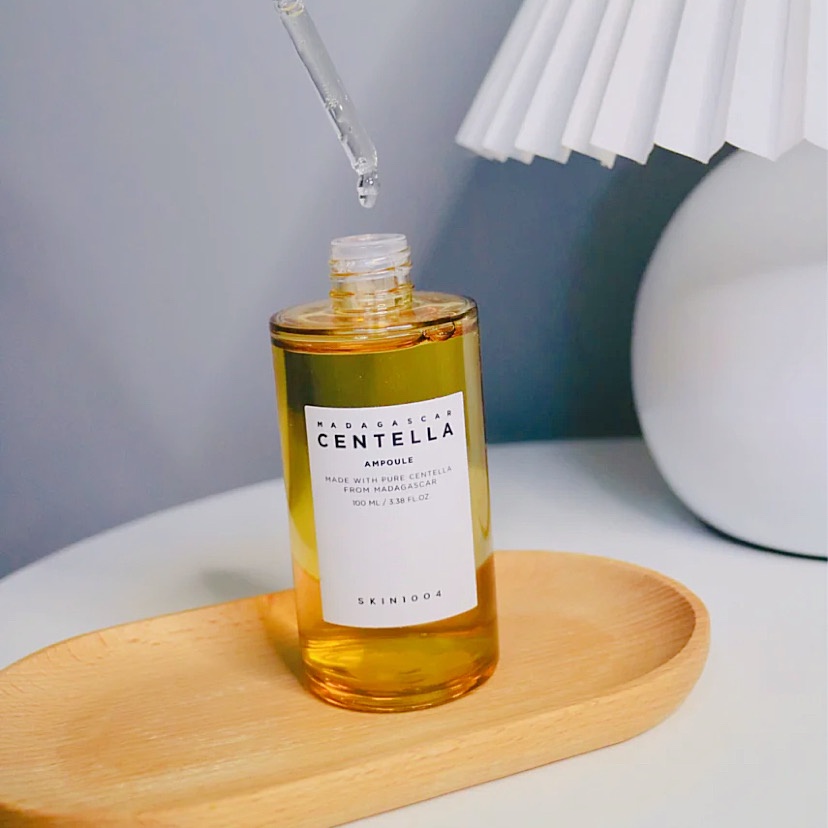 Tinh Chất Rau Má Skin1004 Madagascar Giảm Mụn Centella Ampoule 100ml