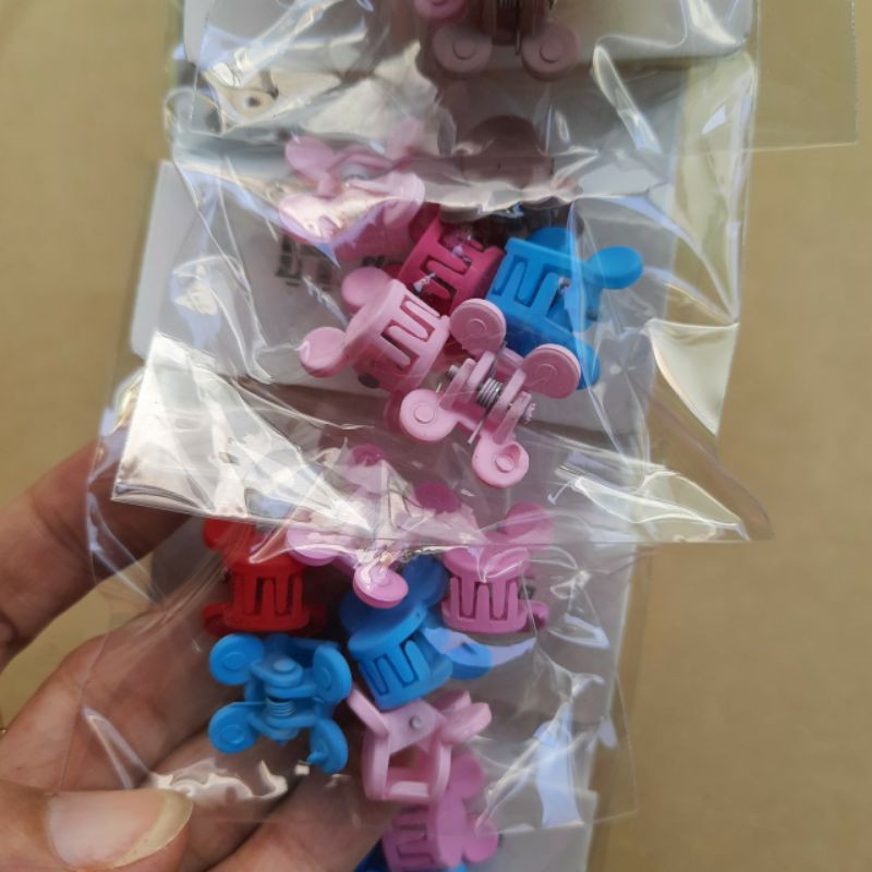 Set 6 kẹp tóc mickey cho bé (màu ngẫu nhiên)