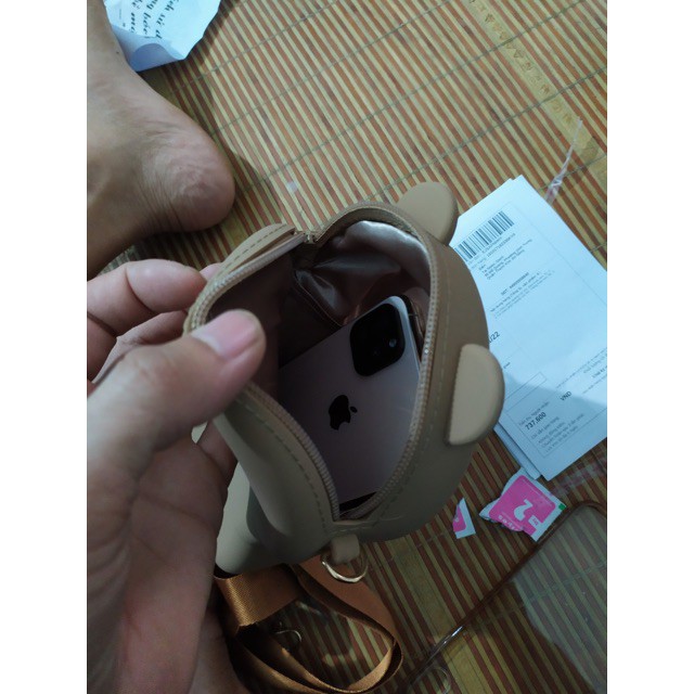 Túi gấu brow đeo chéo
