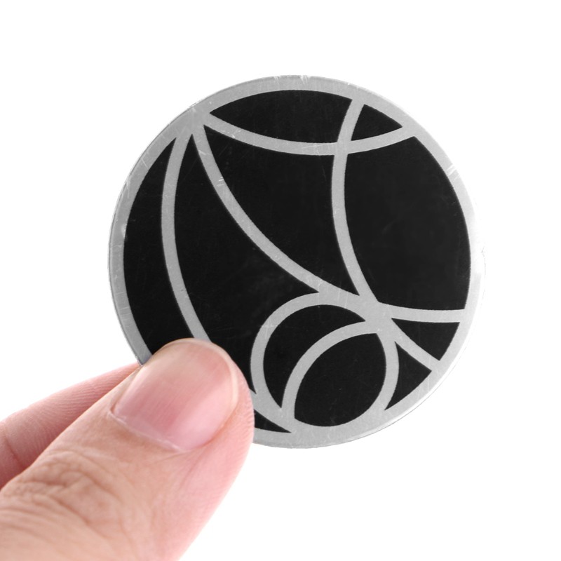 Giá đỡ điện thoại từ tính bằng kim loại cho xe hơi