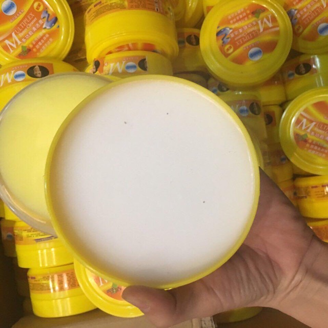 Sáp lau đồ da tặng miếng mút lau
