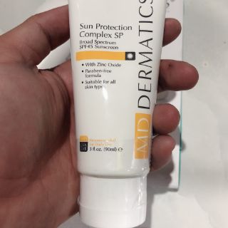 [CHÍNH HÃNG] Md Dermatics Kem chống nắng Spf45