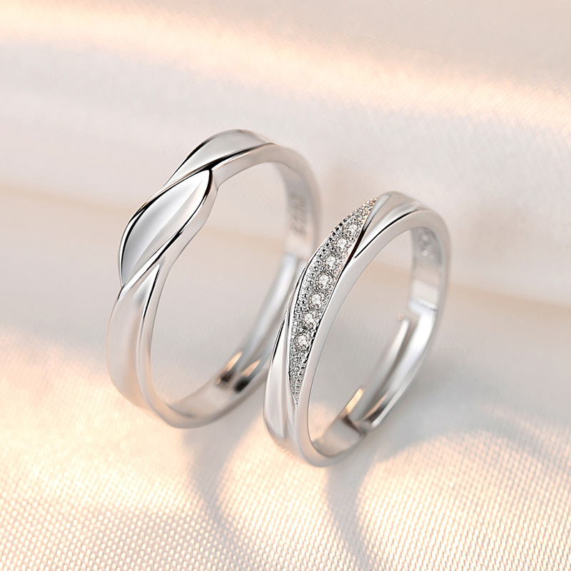 Bộ 2 Nhẫn Đeo Tay Thiết Kế Đơn Giản Thời Trang