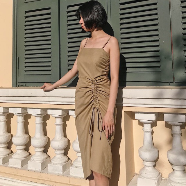 Đầm linen rút dây