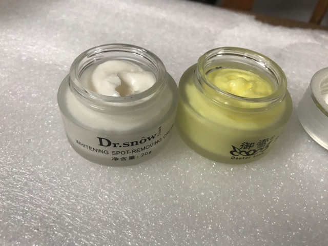 Kem Vỗ Bong Cho Da Nám Dr Snow