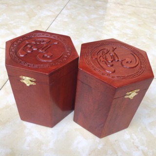 Hộp đựng chè lục lăng