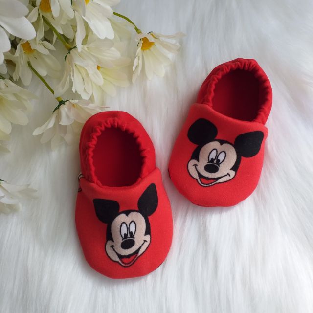 Giày vải micky đỏ