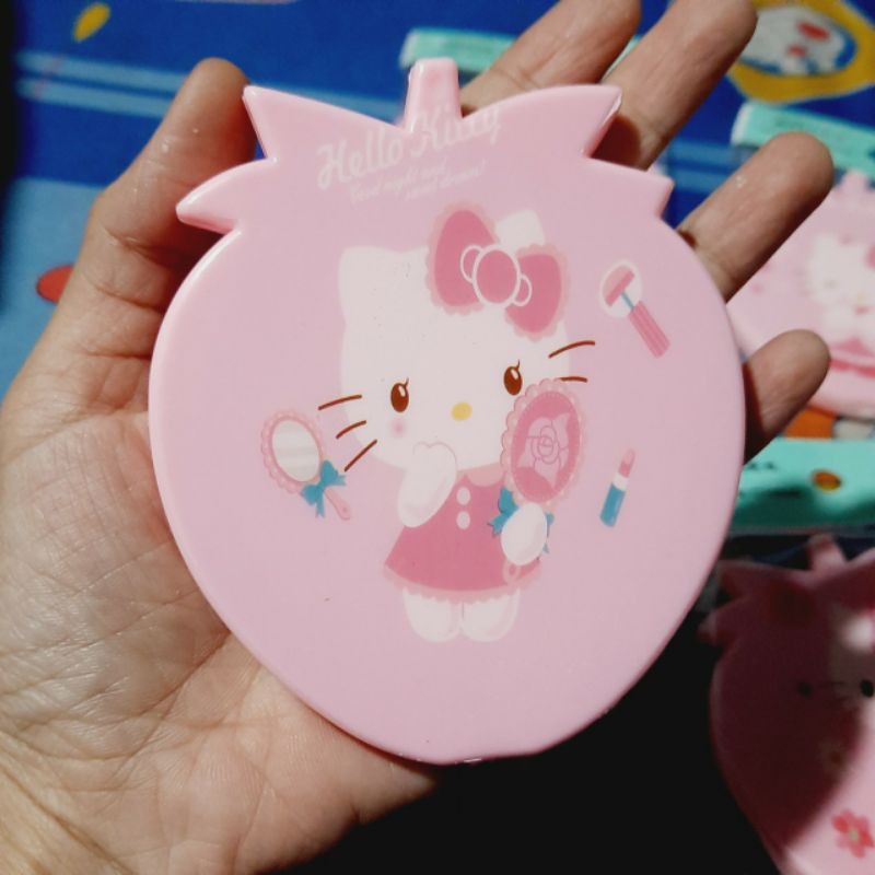 Gương kèm lược bỏ bóp kitty hồng (kt: 8×9.5cm)