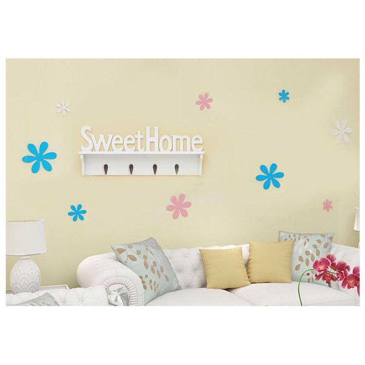 Kệ treo tường kết hợp móc treo đồ hoa văn SweetHome Comadecor (Trắng)