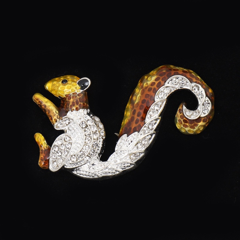 Ghim Cài Áo Hình Sóc Đáng Yêu