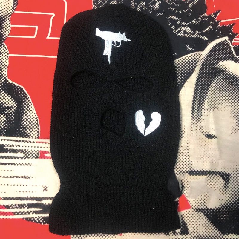Mũ dệt kim thêu hình trái tim vỡ 3 lỗ phong cách Balaclava thời trang thu đông