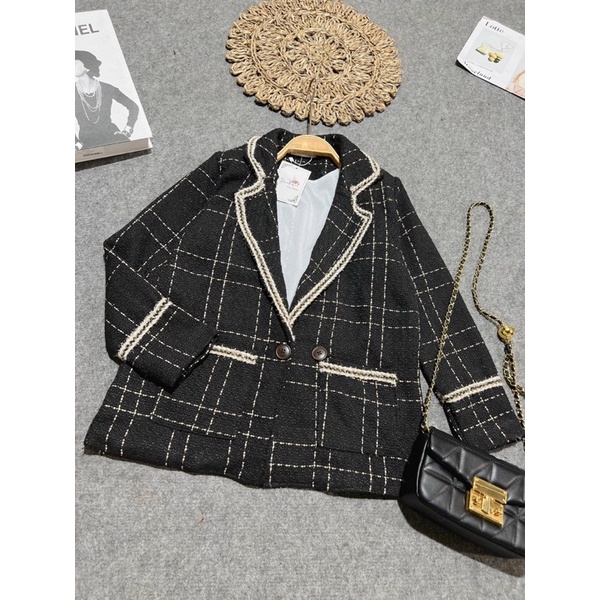 Áo khoác dạ nữ cổ vest kẻ sọc