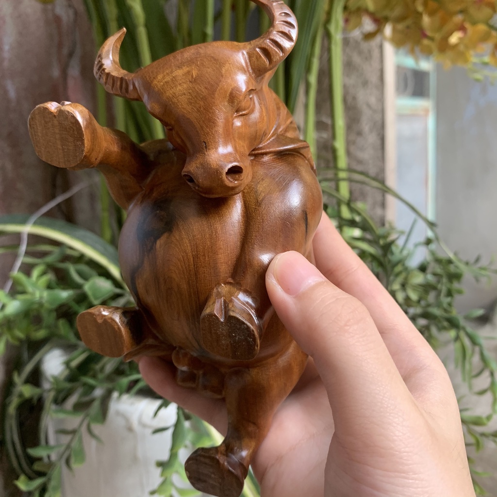 Tượng Bò Tót Phố Wall Làm Bằng Gỗ