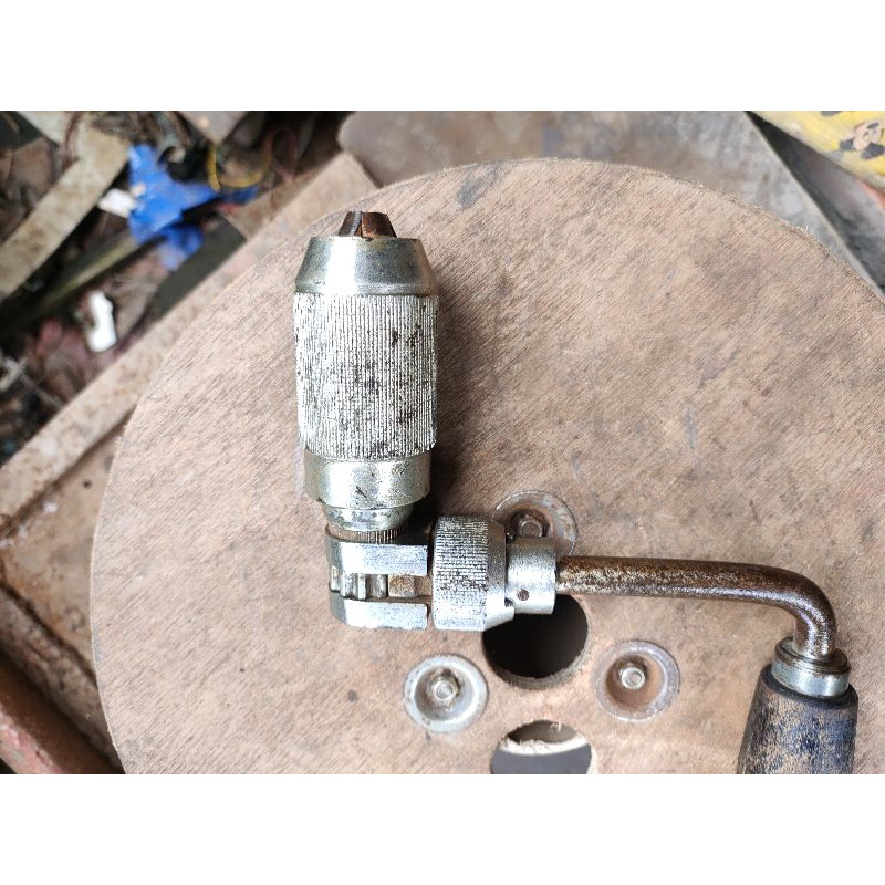 Khoan tay hàng Nhật bãi