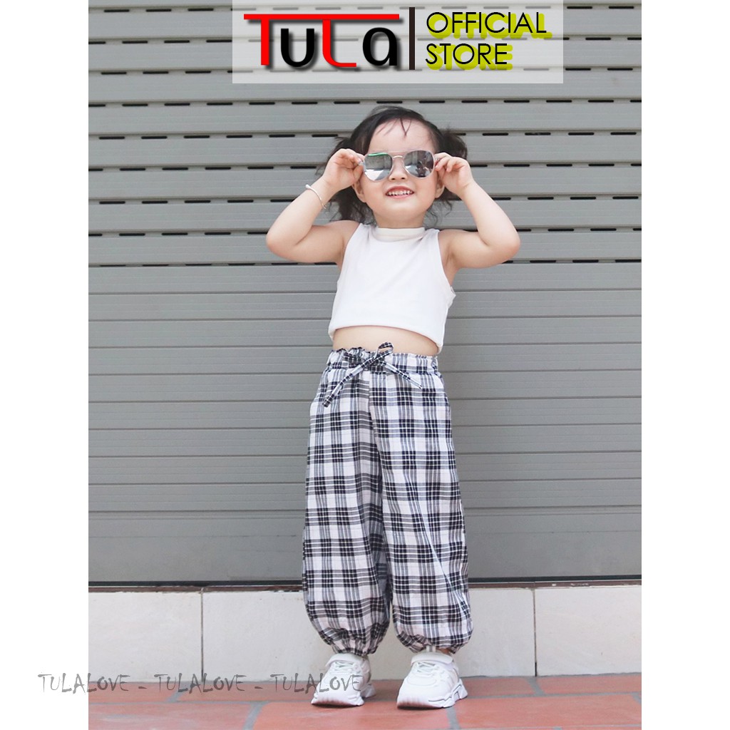 Quần Bom Và Áo Croptop Cho Bé Gái