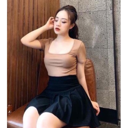 Áo thun nữ cổ vuông ngắn tay, áo cổ vuông ôm body hot trend 2022 | BigBuy360 - bigbuy360.vn
