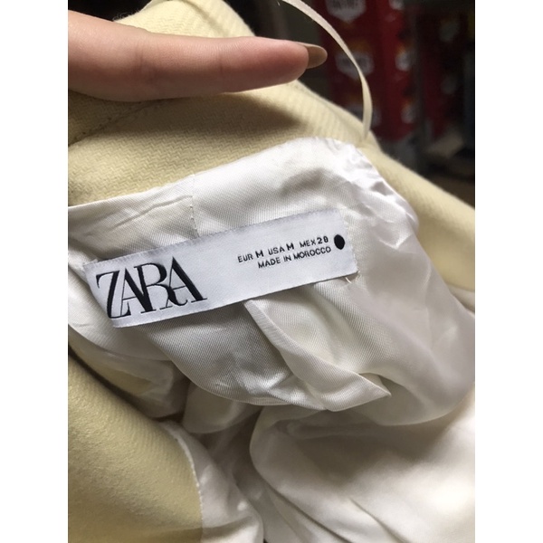 Áo khoác Zara authentic / chính hãng bao check