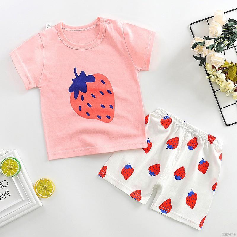 Set Áo Thun Ngắn Tay Cổ Tròn + Quần Short Đáng Yêu Cho Bé Trai