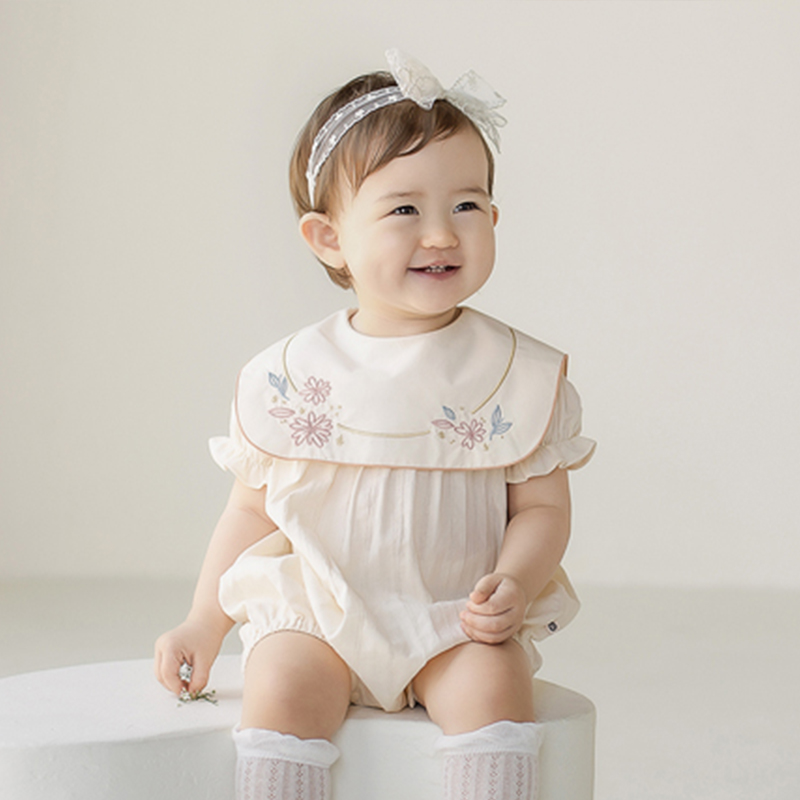 Bộ Áo Liền Quần Tay Ngắn Hoạ Tiết Thêu Cho Bé Gái