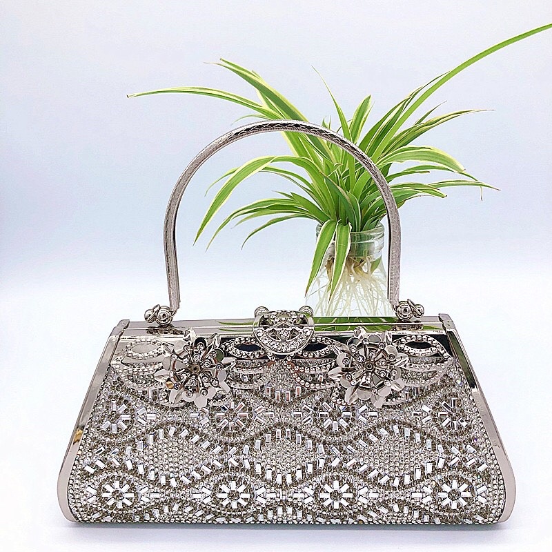 Túi Đầm Đeo Vai Hàng Cao Cấp Túi Đựng Vừa Điện THoại Lớn Thích Hợp Mang Đi Tiệc Đi Chơi Làm Quà Tặng Cao Cấp