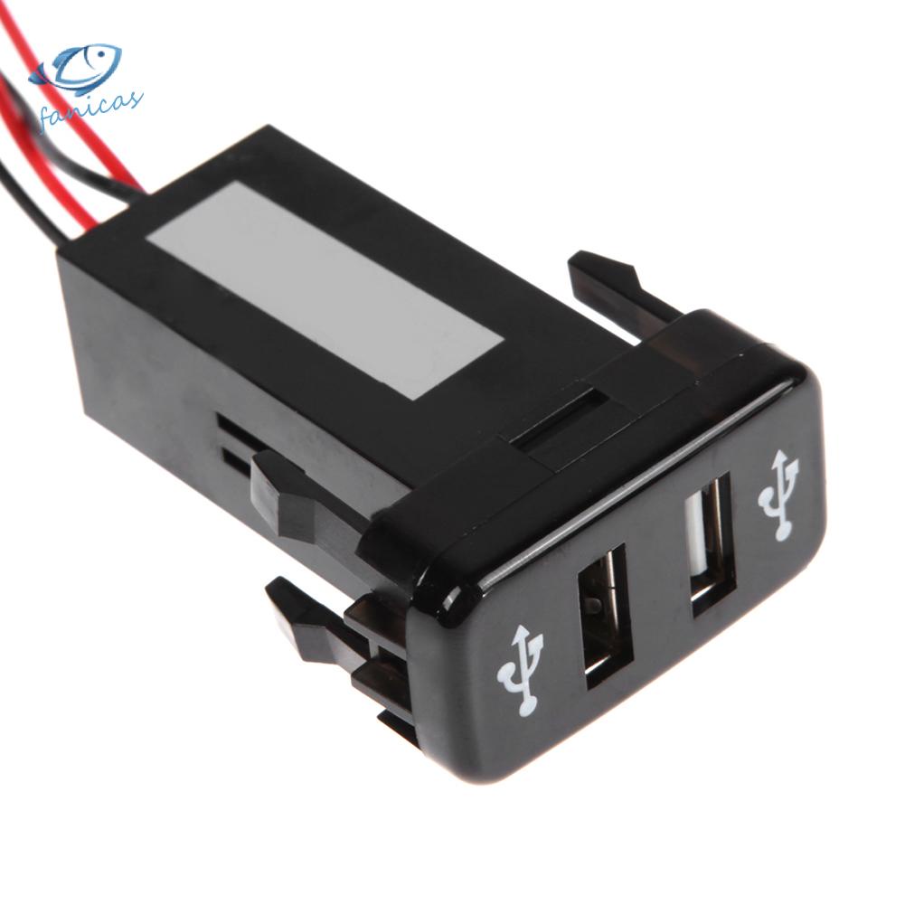 Đầu Sạc USB Kép 3.1A Tích Hợp Đèn LED Xanh Dương Cho Toyota Vigo