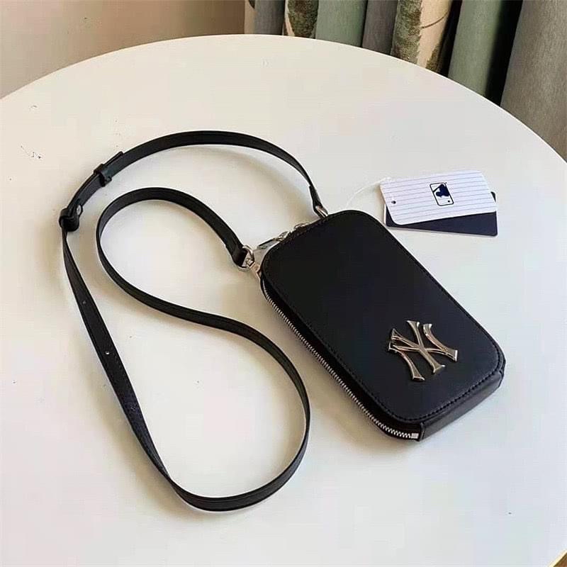 Túi chính hãng MLB Mini Neck Pouch New York Yankees